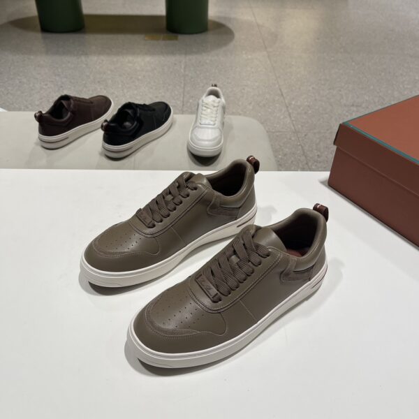 Loro Piana Weekend Walk Men's New Thick soled Sneakers