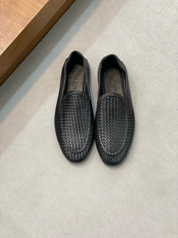 Bottega Veneta Men's Cowhide Leather Weaving Craft Loafers - Image 2
