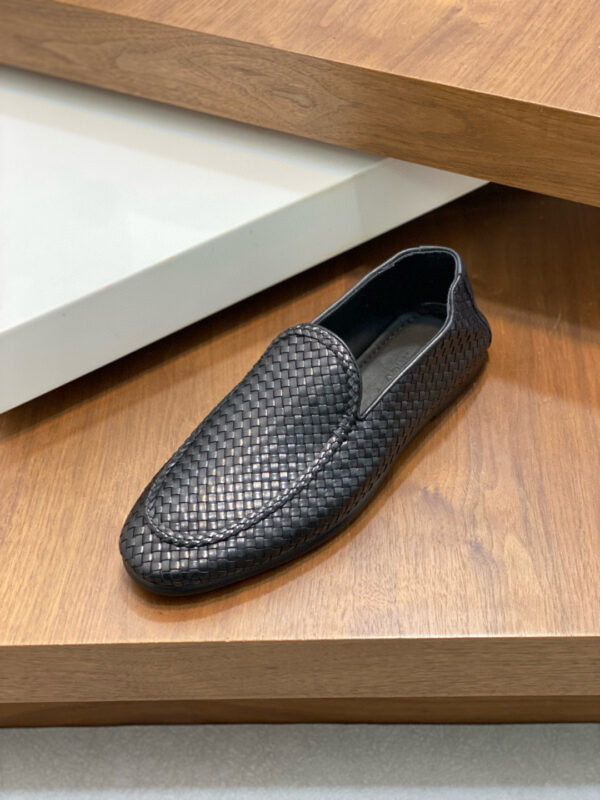 Bottega Veneta Men's Cowhide Leather Weaving Craft Loafers - Image 6