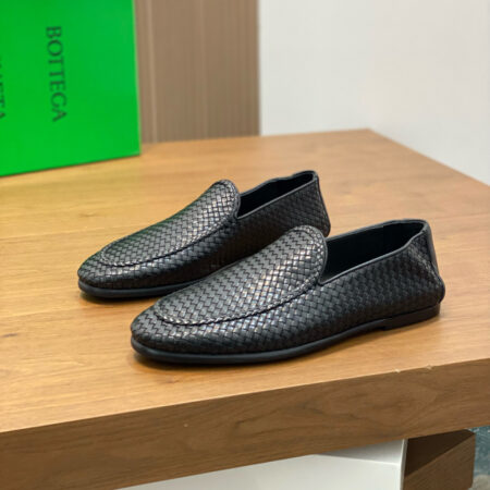 Bottega Veneta Men's Cowhide Leather Weaving Craft Loafers