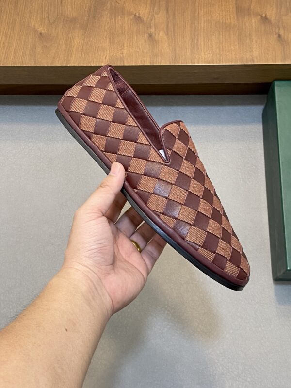Bottega Veneta Cowhide Leather Hand Woven Oxford Shoes - Image 5