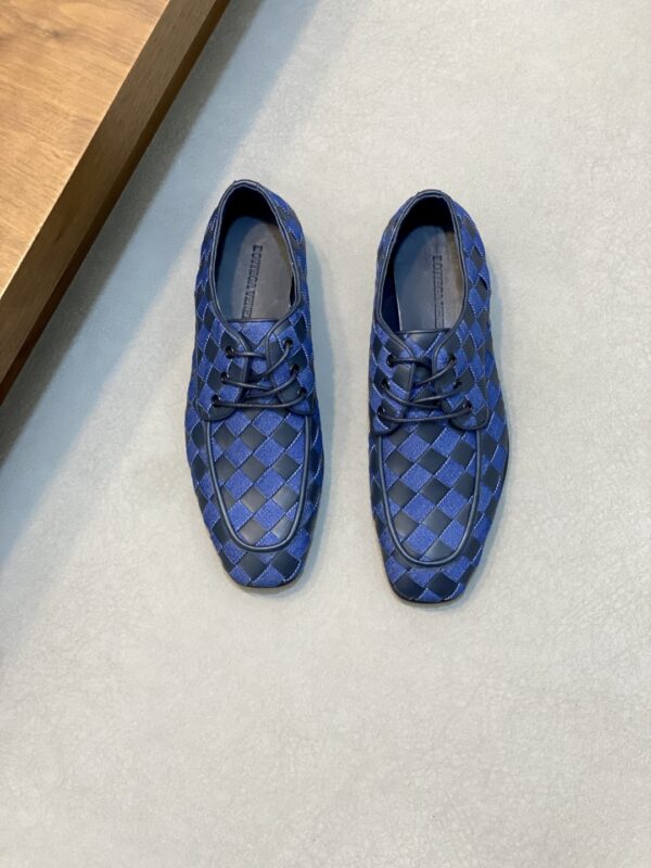 Bottega Veneta Cowhide Leather Hand Woven Straps Oxford Shoes - Image 2