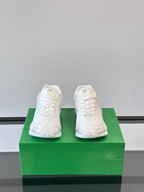 Bottega Veneta Men's Spring Summer Transparent Orbit Sports Shoes - Image 3