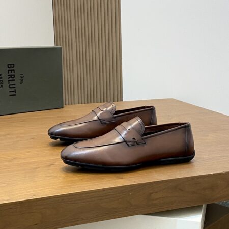 Berluti Lorenzo Drive Camoscio Men's High Quality Cowhide Leather Loafers