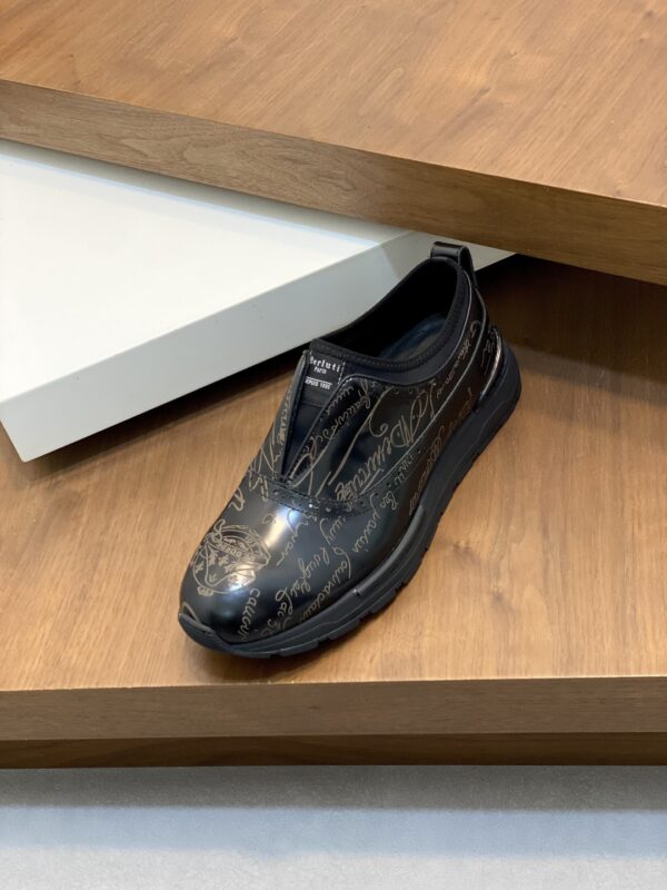 Berluti Hand Polished Cowhide Leather Casual Men's Shoes - Image 6