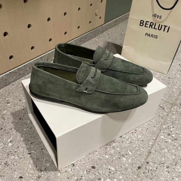 Berluti Men's Comfortable Lambskin Lorenzo Drive Loafers - Image 3