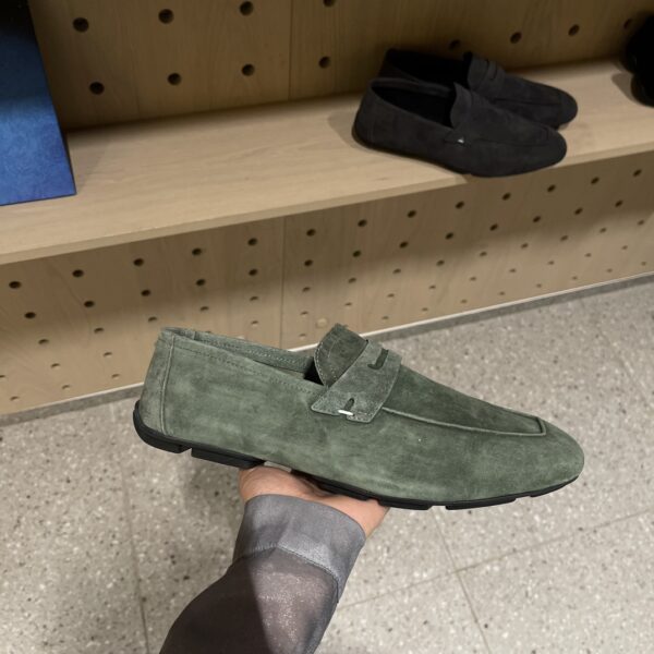 Berluti Men's Comfortable Lambskin Lorenzo Drive Loafers - Image 4