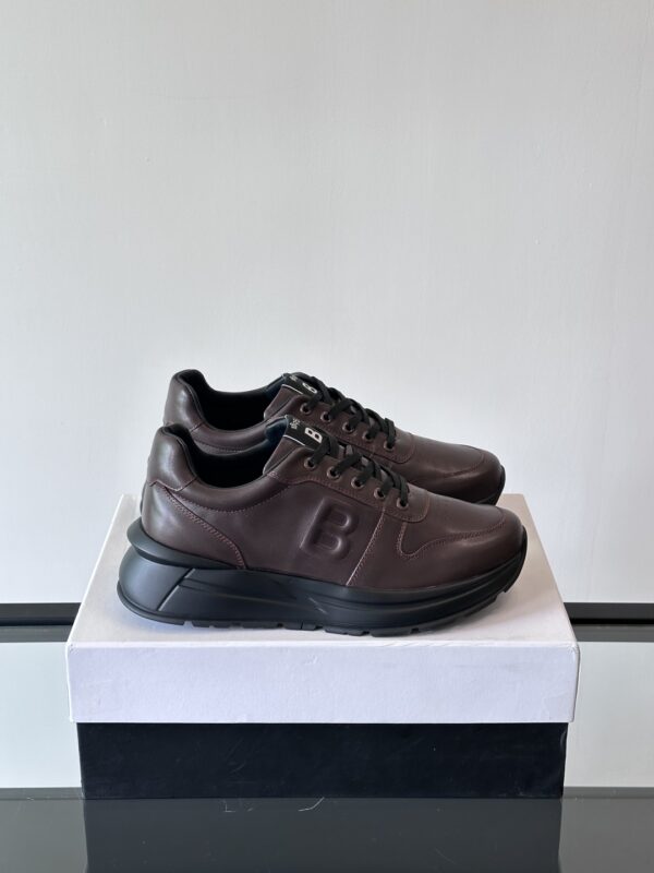 Berluti's New Low Cut Cowhide Leather Casual Sports Shoes - Image 2