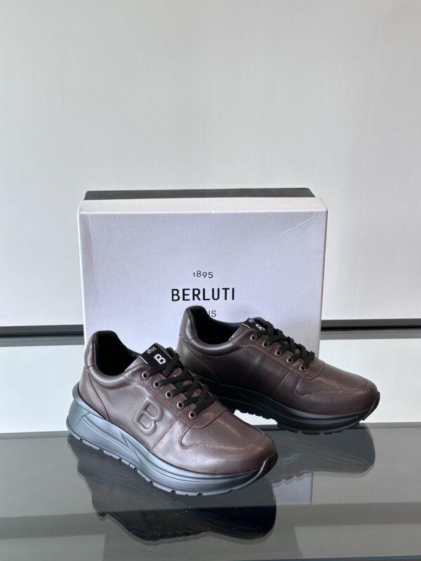 Berluti's New Low Cut Cowhide Leather Casual Sports Shoes