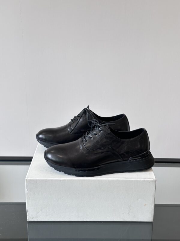 Berluti Low Cut Casual Cowhide Leather Sneakers - Image 4