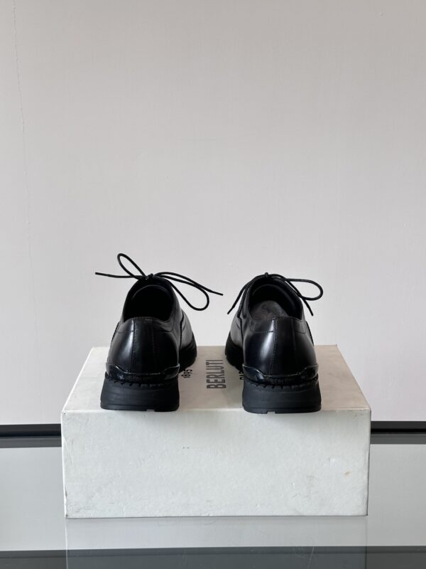 Berluti Low Cut Casual Cowhide Leather Sneakers - Image 8