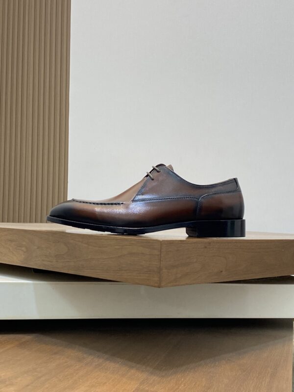 Berluti's New High End Hand Polished Men's Cowhide Leather Shoes - Image 3