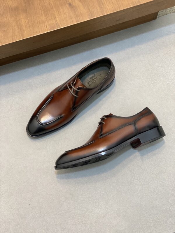 Berluti's New High End Hand Polished Men's Cowhide Leather Shoes - Image 5