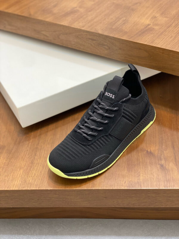 Boss Integrated Fly Woven Fabric Casual Sports Shoes - Image 5