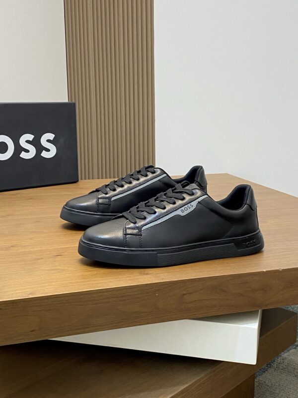 Boss Men's Cowhide Leather Casual Sports Shoes
