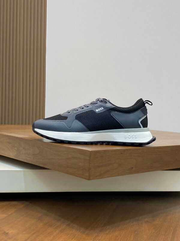 Boss Classic Men's Cowhide Leather Splicing Mesh Sports Shoes - Image 3