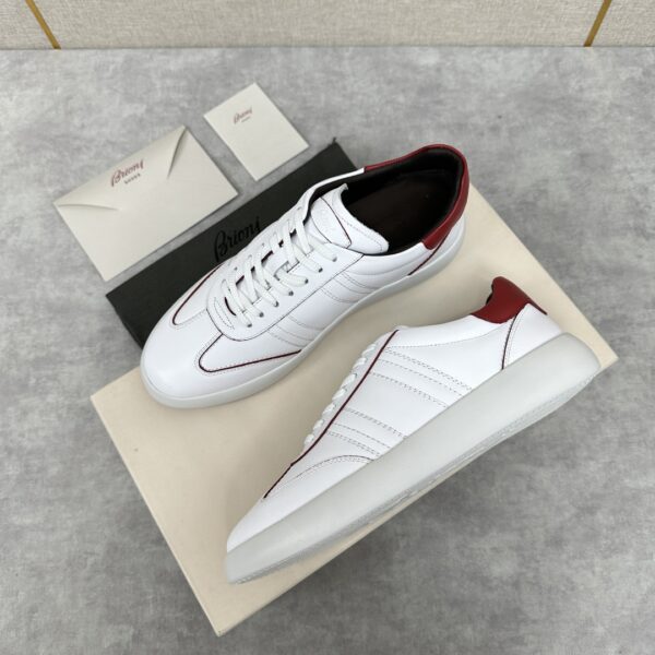 Brioni Cowhide Leather Contrasting Sports Board Shoes - Image 4