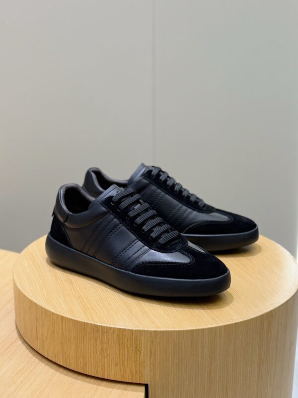 Brioni Cowhide Leather Contrasting Casual Sports Shoes
