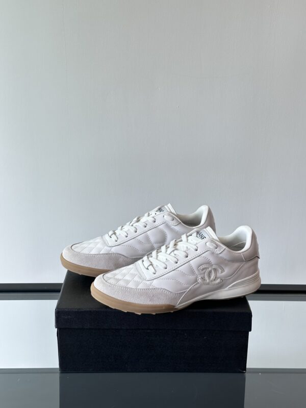 Chanel Panda Colored Light Diamond Grid Tennis Shoes - Image 4