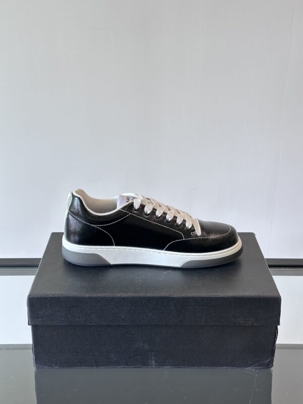 Chanel New Cowhide Leather Casual Embroidered White Shoes - Image 6