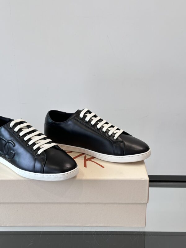 Dolce & Gabbana High End Boutique Men's Casual Sports Shoes - Image 7