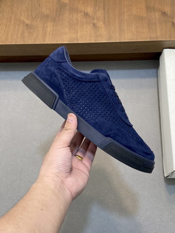 Dolce & Gabbana Fashionable Men's Casual Sports Shoes - Image 4