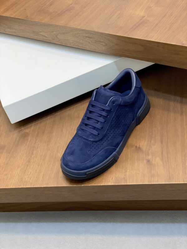 Dolce & Gabbana Fashionable Men's Casual Sports Shoes - Image 6