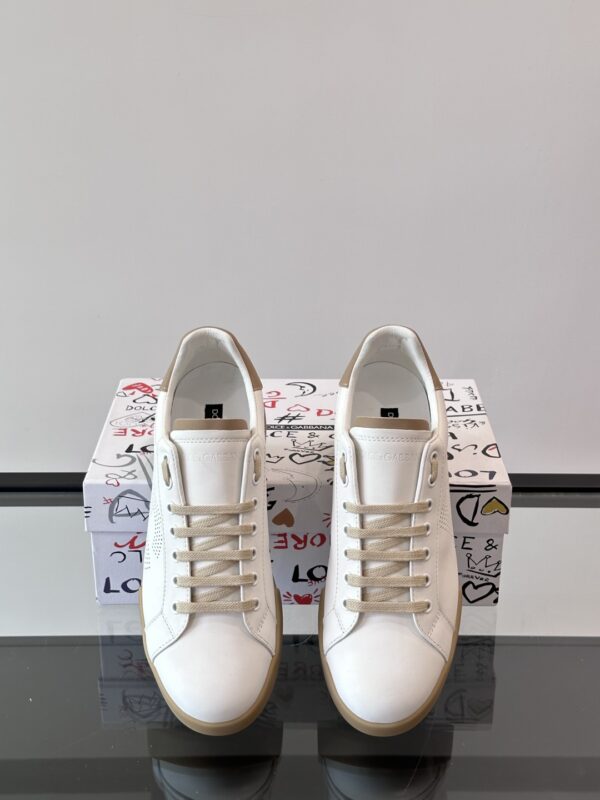 Dolce & Gabbana New High Quality Men's Casual Sports Shoes - Image 6