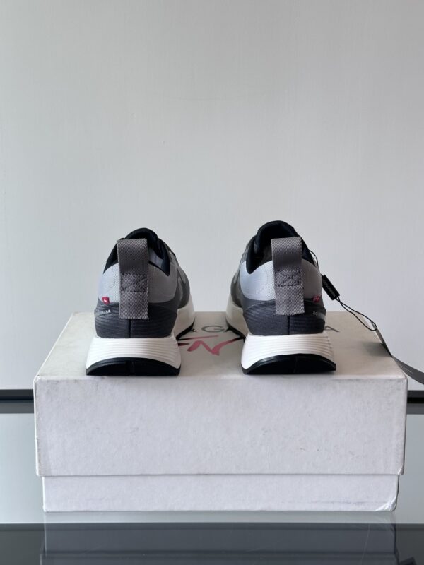 Dolce & Gabbana Cowhide Breathable Fabric Casual Sports Shoes - Image 8