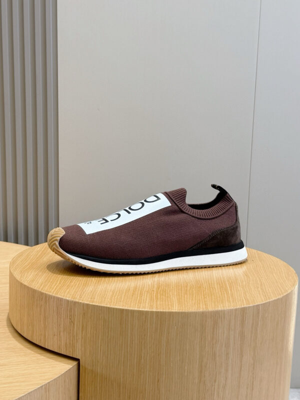 Dolce & Gabbana Cushion Fly Knitted Yarn Material Casual Sports Shoes - Image 4