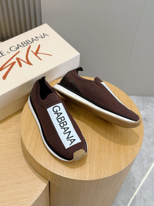 Dolce & Gabbana Cushion Fly Knitted Yarn Material Casual Sports Shoes - Image 3