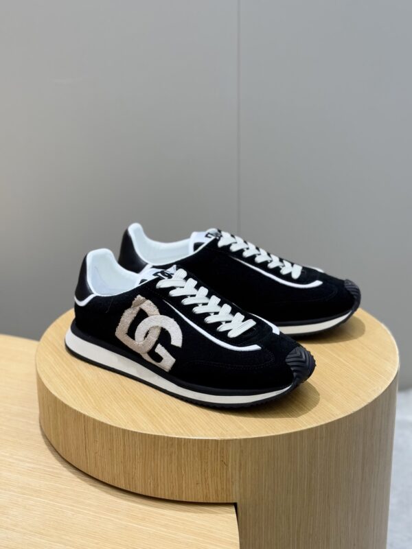 Dolce & Gabbana Cushion Splicing Material Men's Sports Shoes