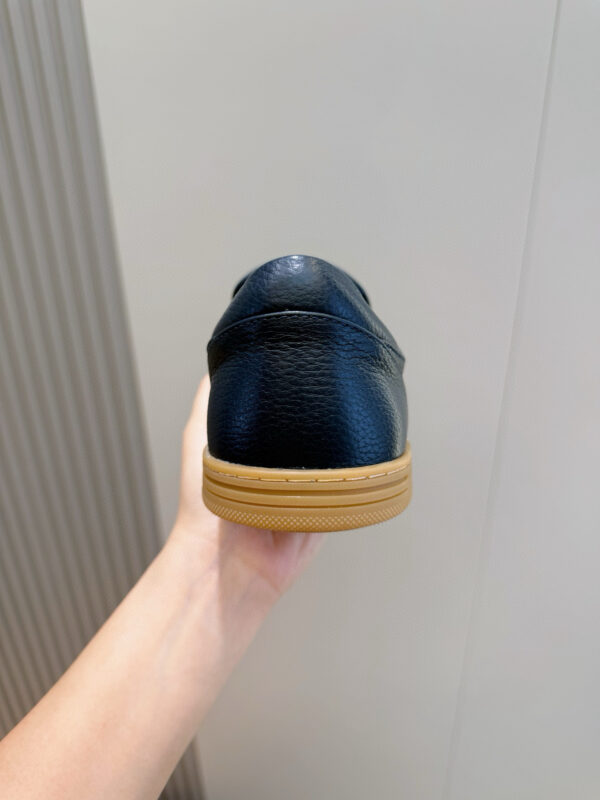 Dolce & Gabbana New Men's Cowhide Leather Casual Sports Shoes - Image 7