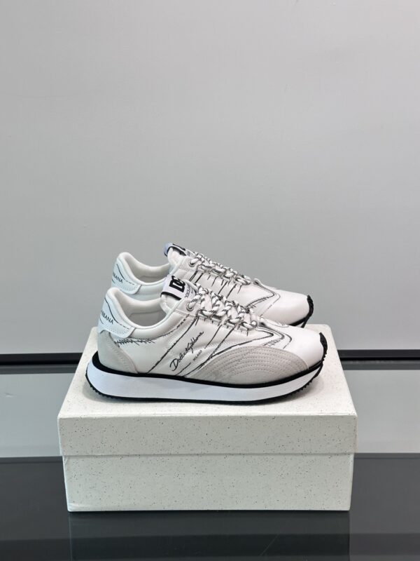 Dolce & Gabbana New Breathable Sports Shoes Made Of Cowhide And Fabric - Image 2