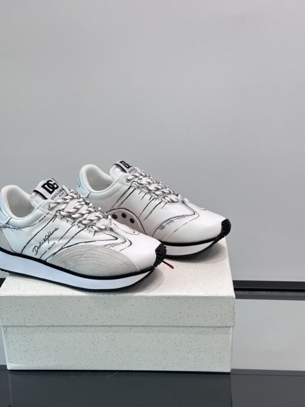 Dolce & Gabbana New Breathable Sports Shoes Made Of Cowhide And Fabric - Image 8
