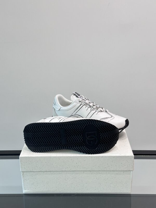 Dolce & Gabbana New Breathable Sports Shoes Made Of Cowhide And Fabric - Image 9