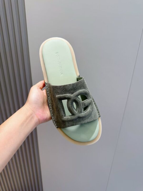 Dolce & Gabbana Men's Cowhide Leather Slippers - Image 6
