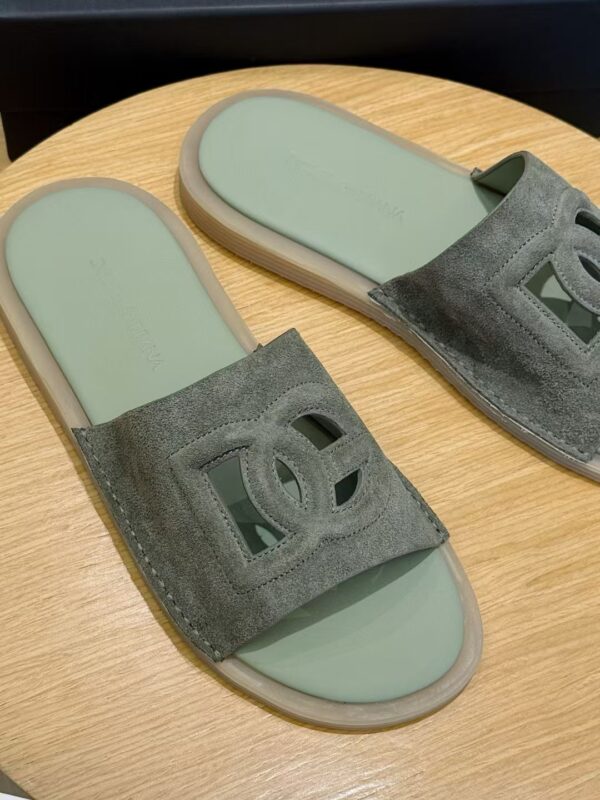 Dolce & Gabbana Men's Cowhide Leather Slippers - Image 4