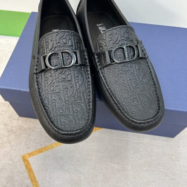 Christian Dior Men's Lychee Patterned Cowhide Leather Bean Shoes - Image 6