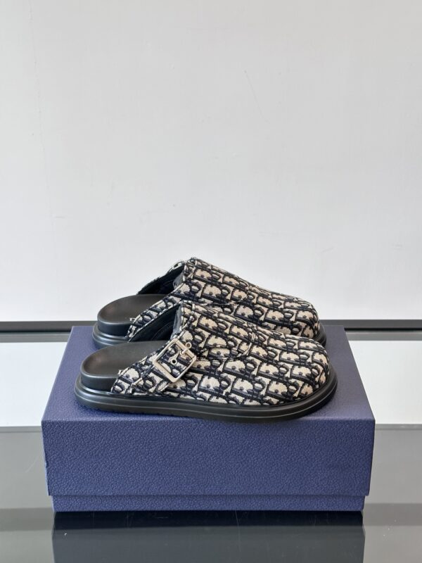 Christian Dior Aqua Oblique Printed Men's Hooded Muller Shoes - Image 2