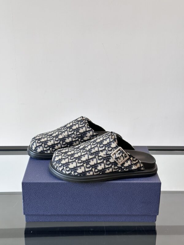 Christian Dior Aqua Oblique Printed Men's Hooded Muller Shoes - Image 4