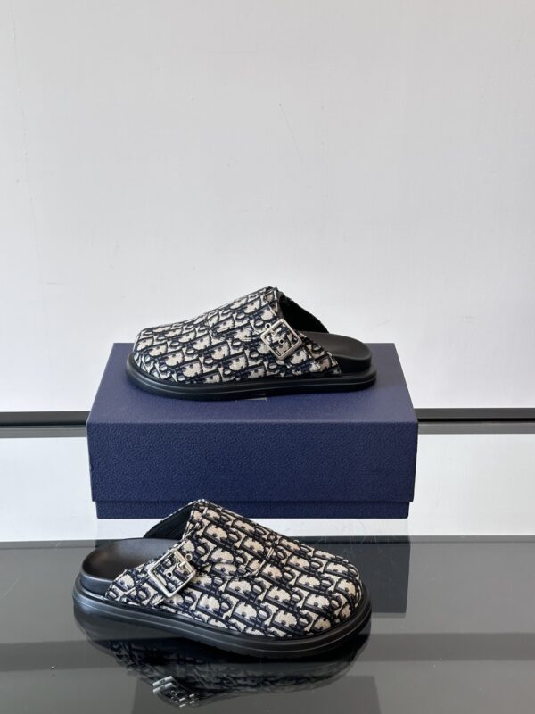 Christian Dior Aqua Oblique Printed Men's Hooded Muller Shoes - Image 5