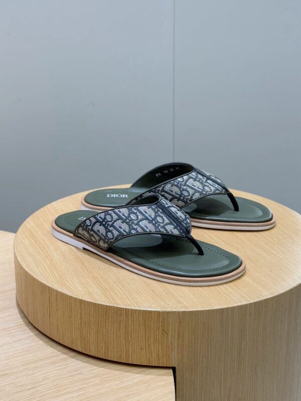 Christian Dior Alias Men's Oblique Printed Cowhide Leather Slippers