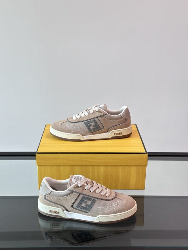 Fendi Match Cowhide Leather Mesh Casual Sports Shoes - Image 5