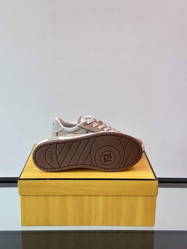 Fendi Match Cowhide Leather Mesh Casual Sports Shoes - Image 9