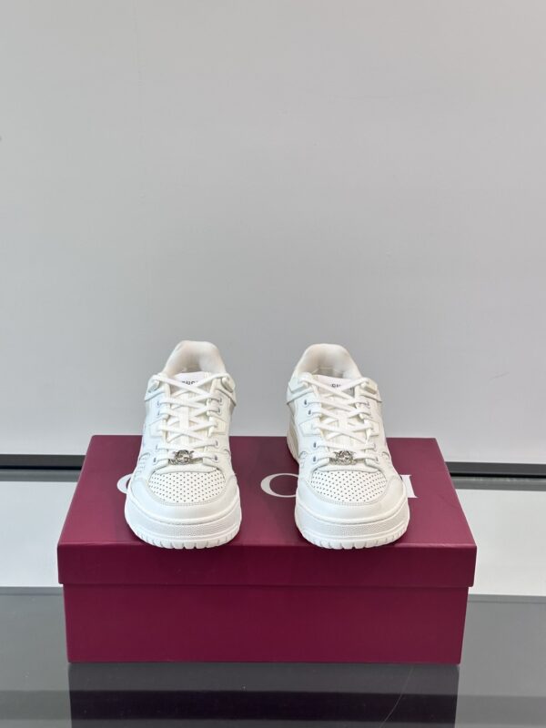 Gucci GG Couple's Cowhide Leather Casual Sports Shoes - Image 3