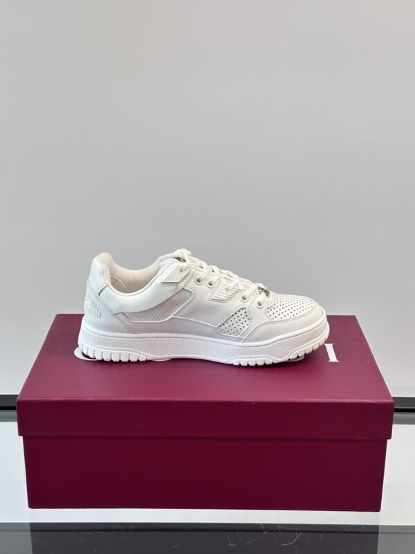 Gucci GG Couple's Cowhide Leather Casual Sports Shoes - Image 6