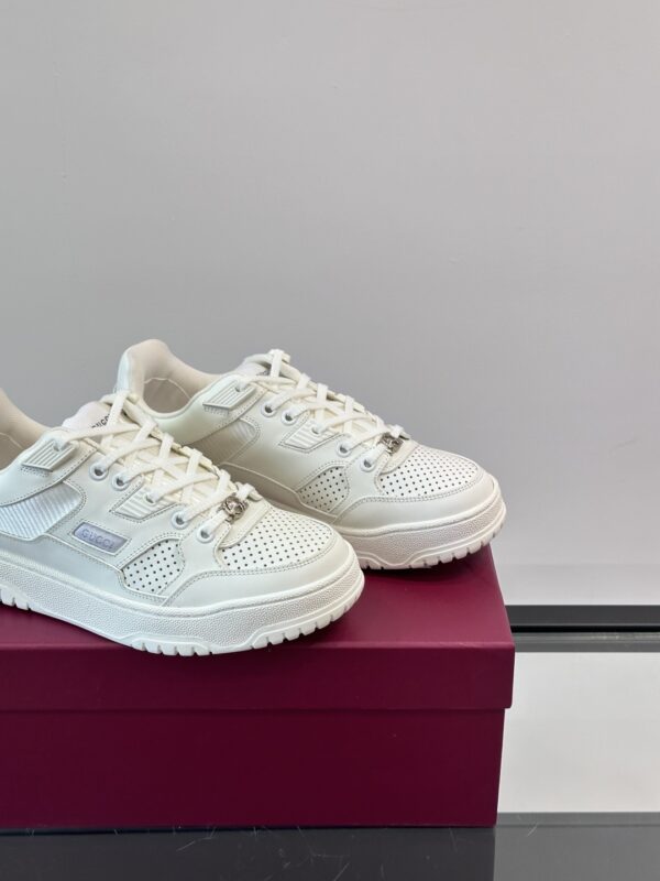 Gucci GG Couple's Cowhide Leather Casual Sports Shoes - Image 8