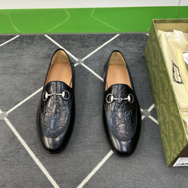 Gucci Men's Classic Cowhide Leather Suede Dress Shoes - Image 2