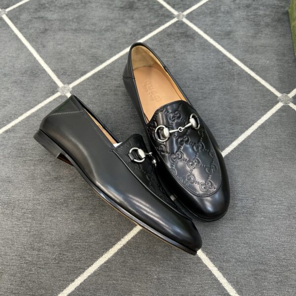 Gucci Men's Classic Cowhide Leather Suede Dress Shoes - Image 3